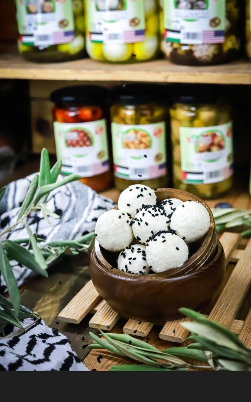 لأعز الناس الكم و ذكروهم بريحة الوطن - Image 10